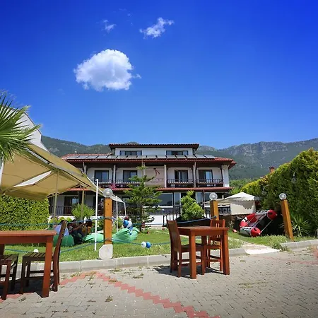 Hotel Filika *